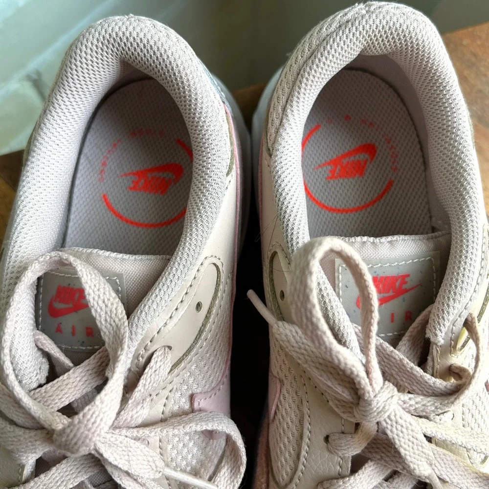 Nike Women's Air Max SC Athletic Sneakers Fossil Stone Pink 8.5 Casual Comfort